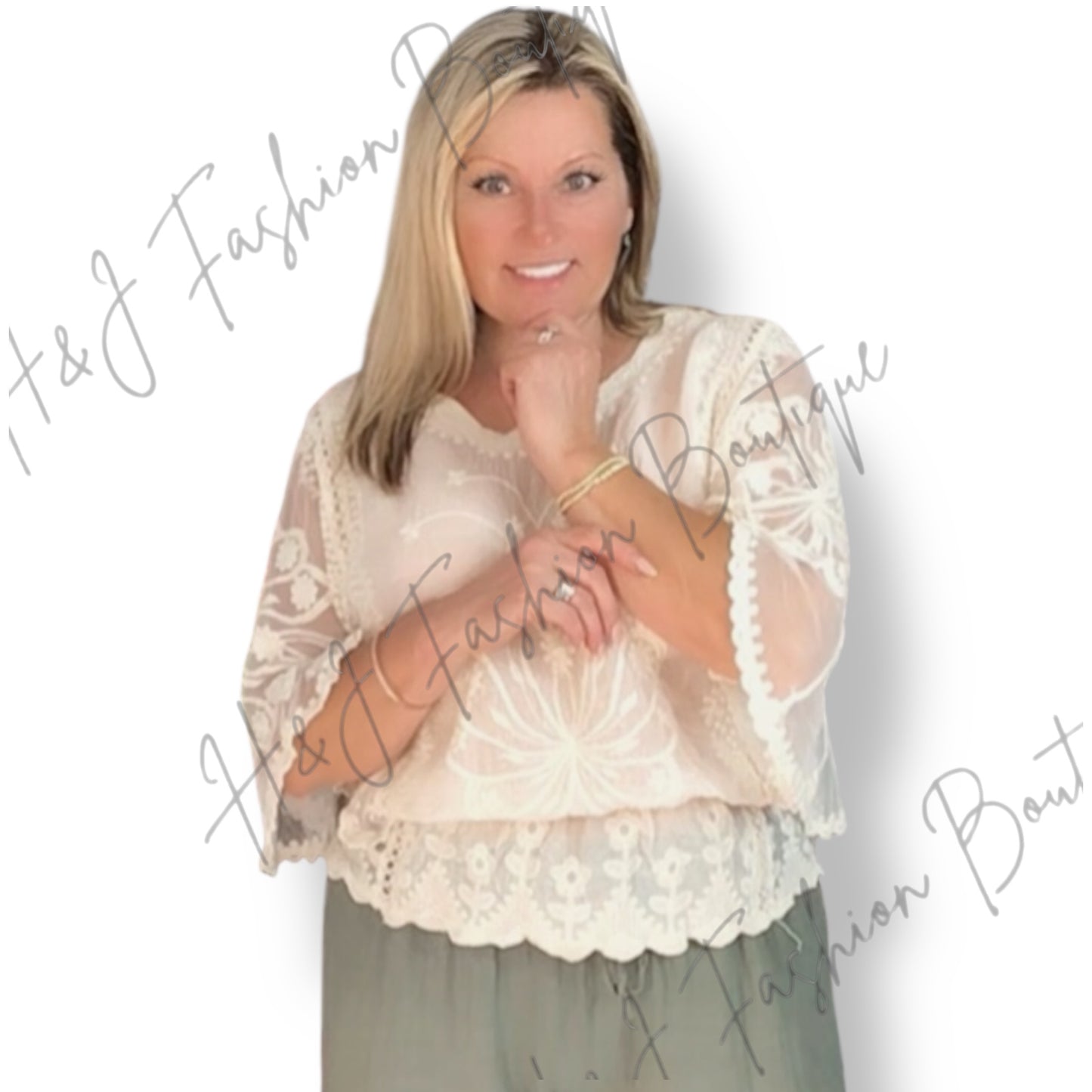 Bryce Lace Style Butterfly Top