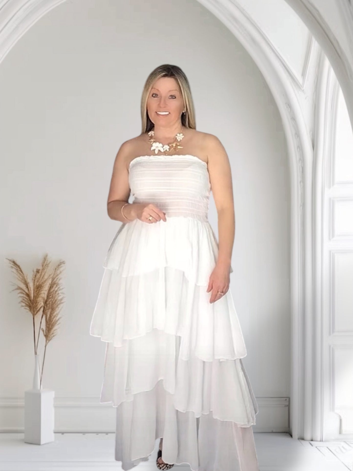 Conny Tiered Bandot Maxi Dress