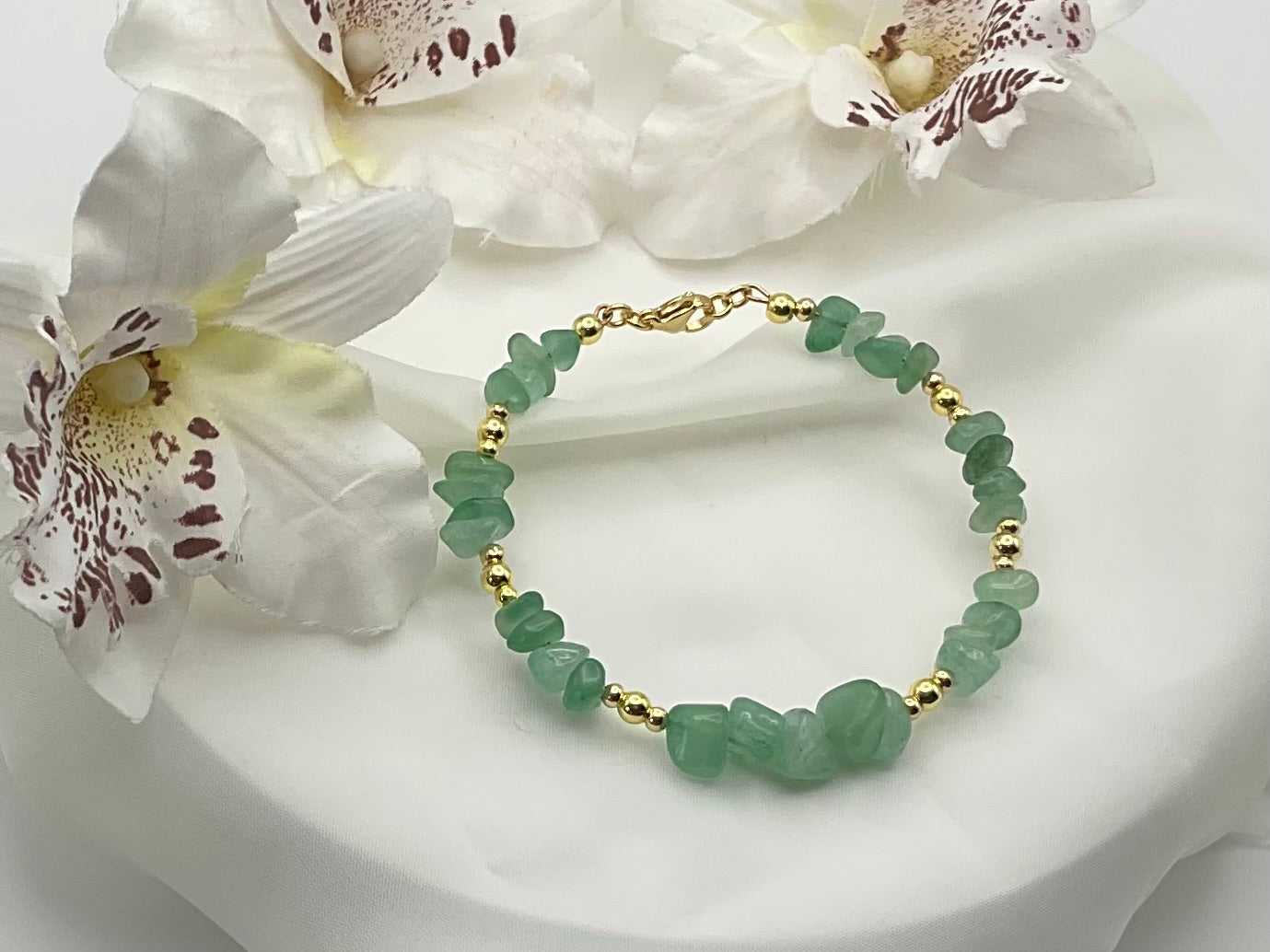Harmony Crystal Bangle – Green Aventurine