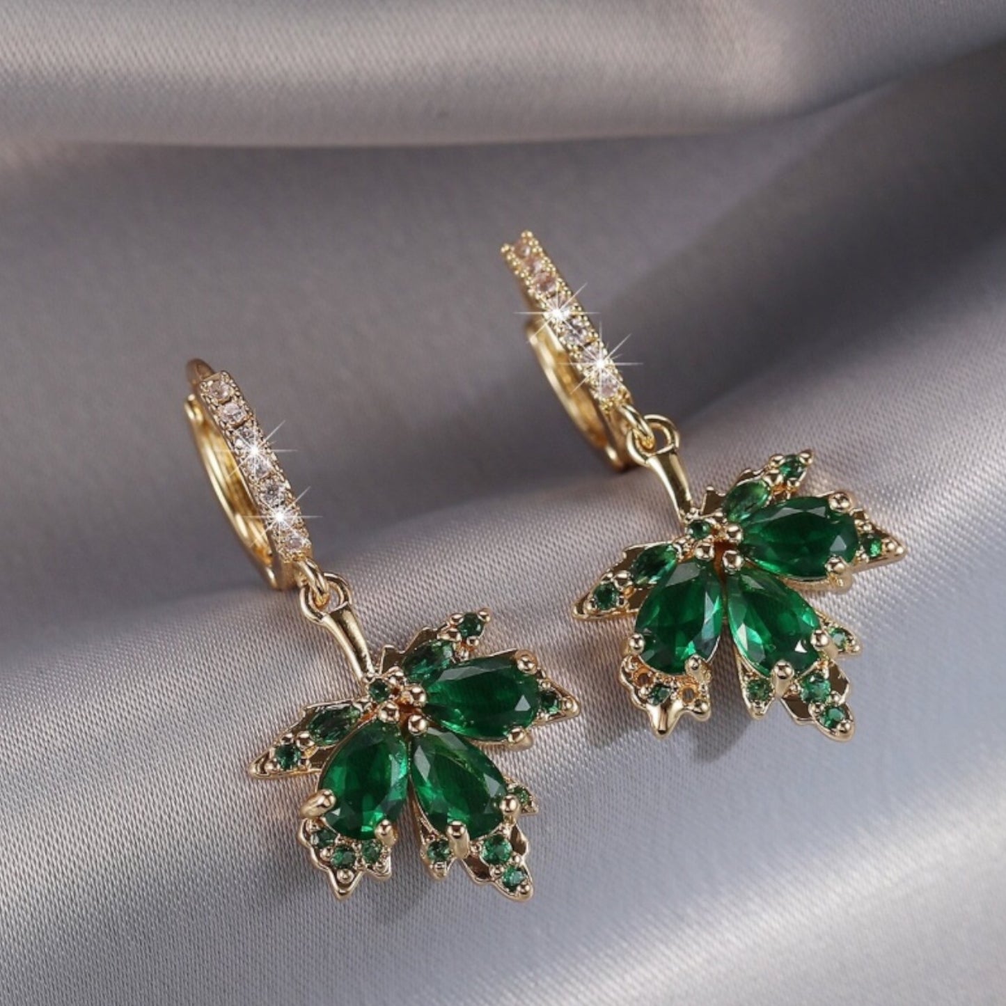 Maple Earrings Gold