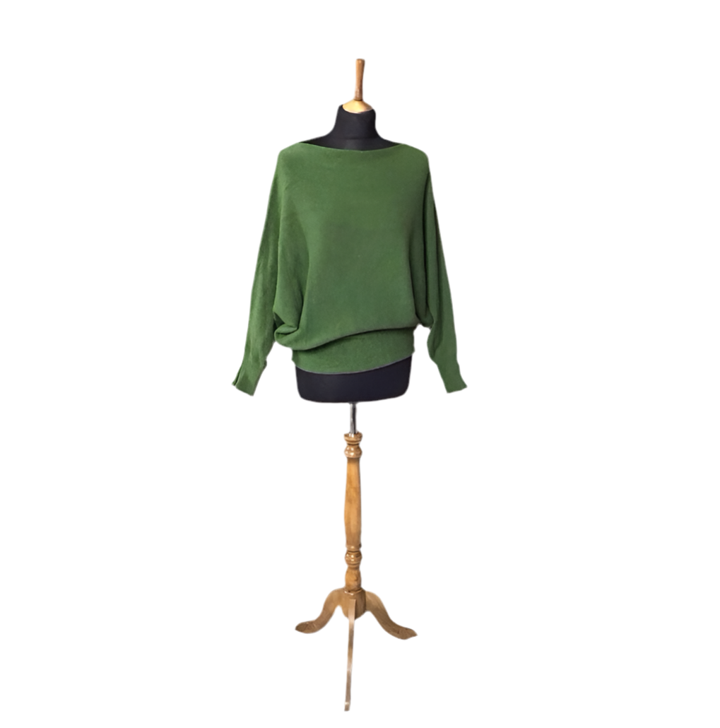 Super-Soft Knit batwing sweater (Aurora)