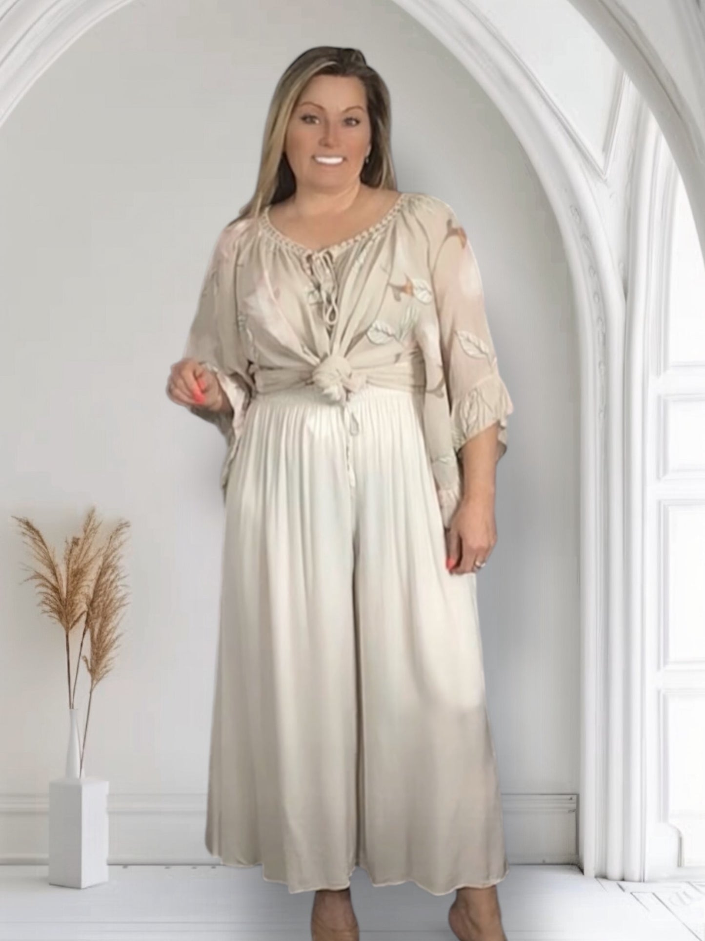 Cherylann Dip Hem Wide Leg Trousers