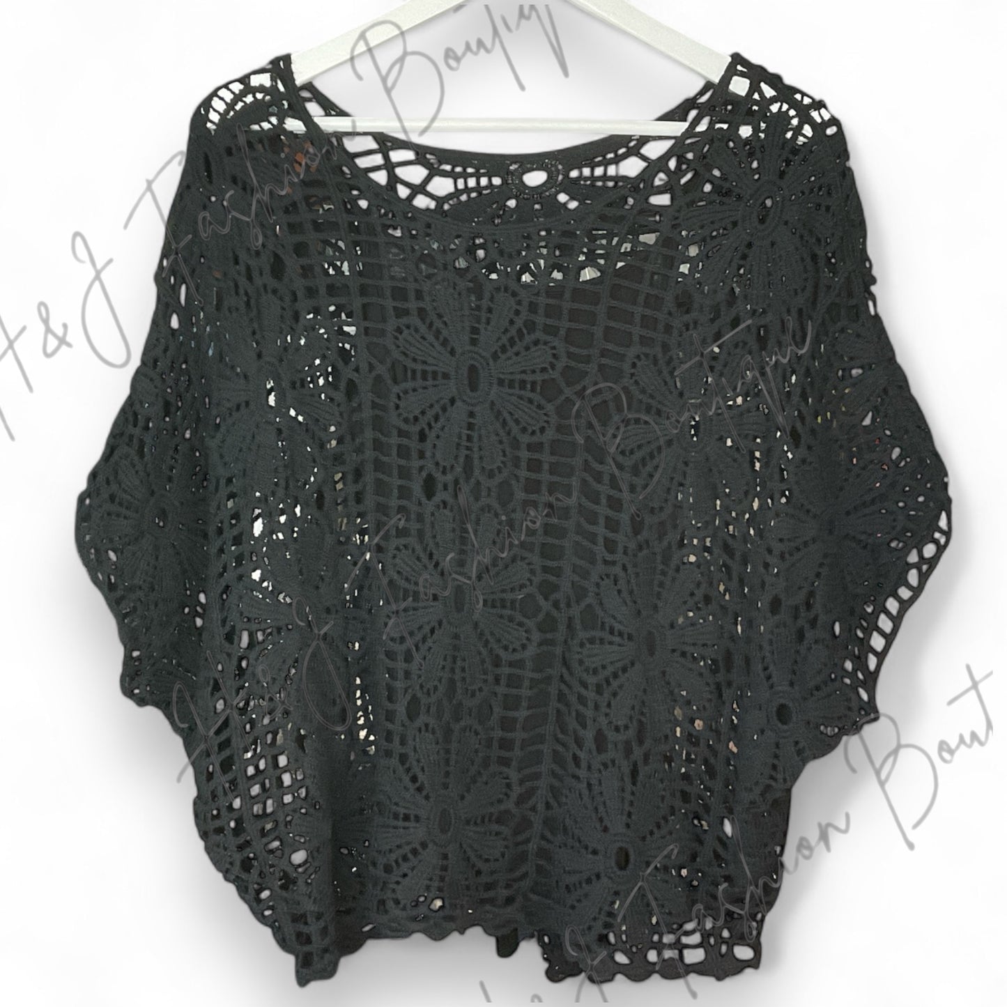 Lill. Crochet top