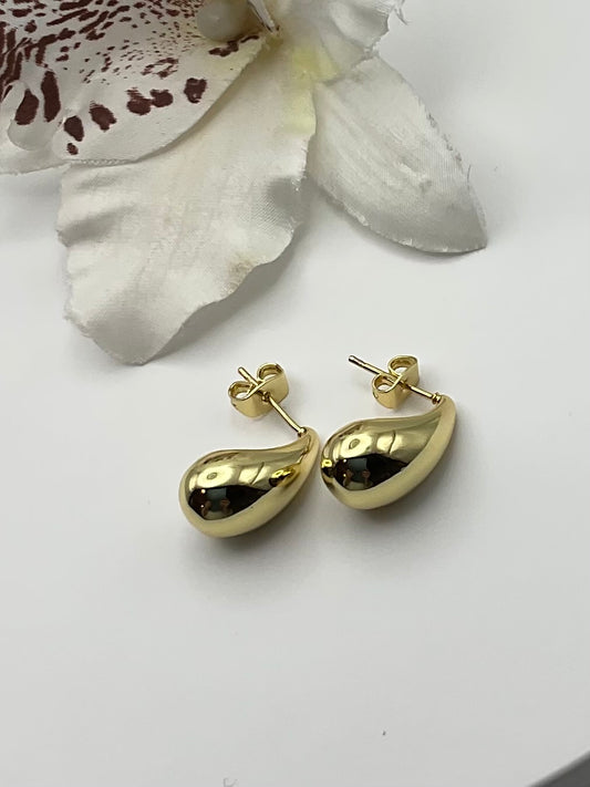 Luna Sculpted Teardrop Stud Earrings