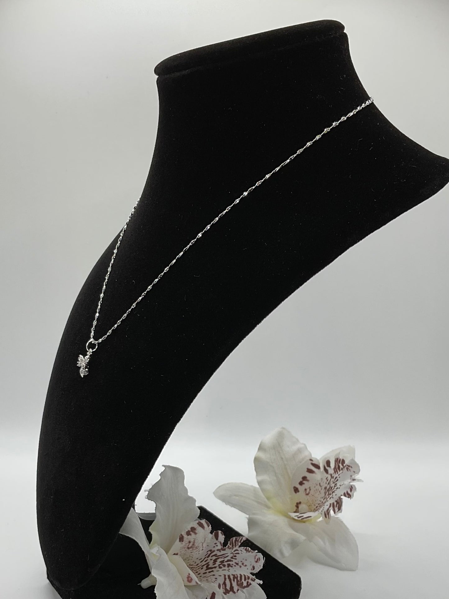 The Silver Honeybee Necklace 🐝✨