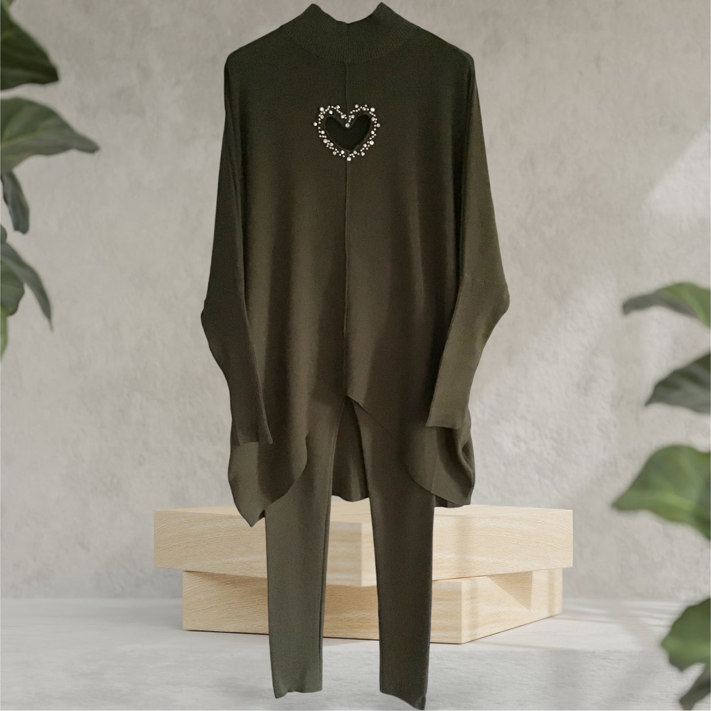 HARRIETTE. Pearl & Gemstone cut out Heart Loungewear Co-Ord