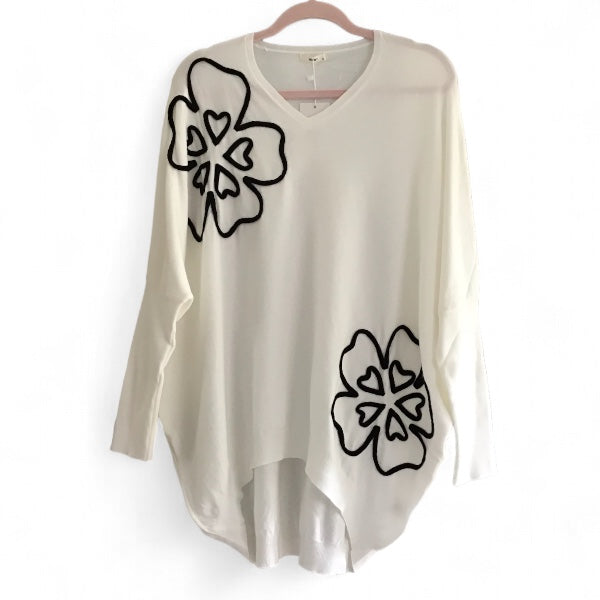 Lillian. Super Soft Oversized Sweater with Contrasting Flowers