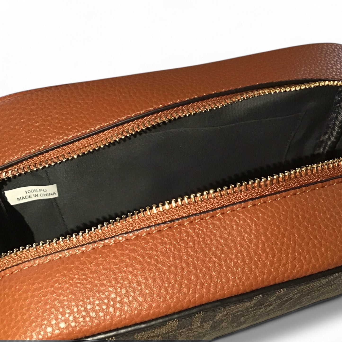 Frankie. Crossbody Box Bag