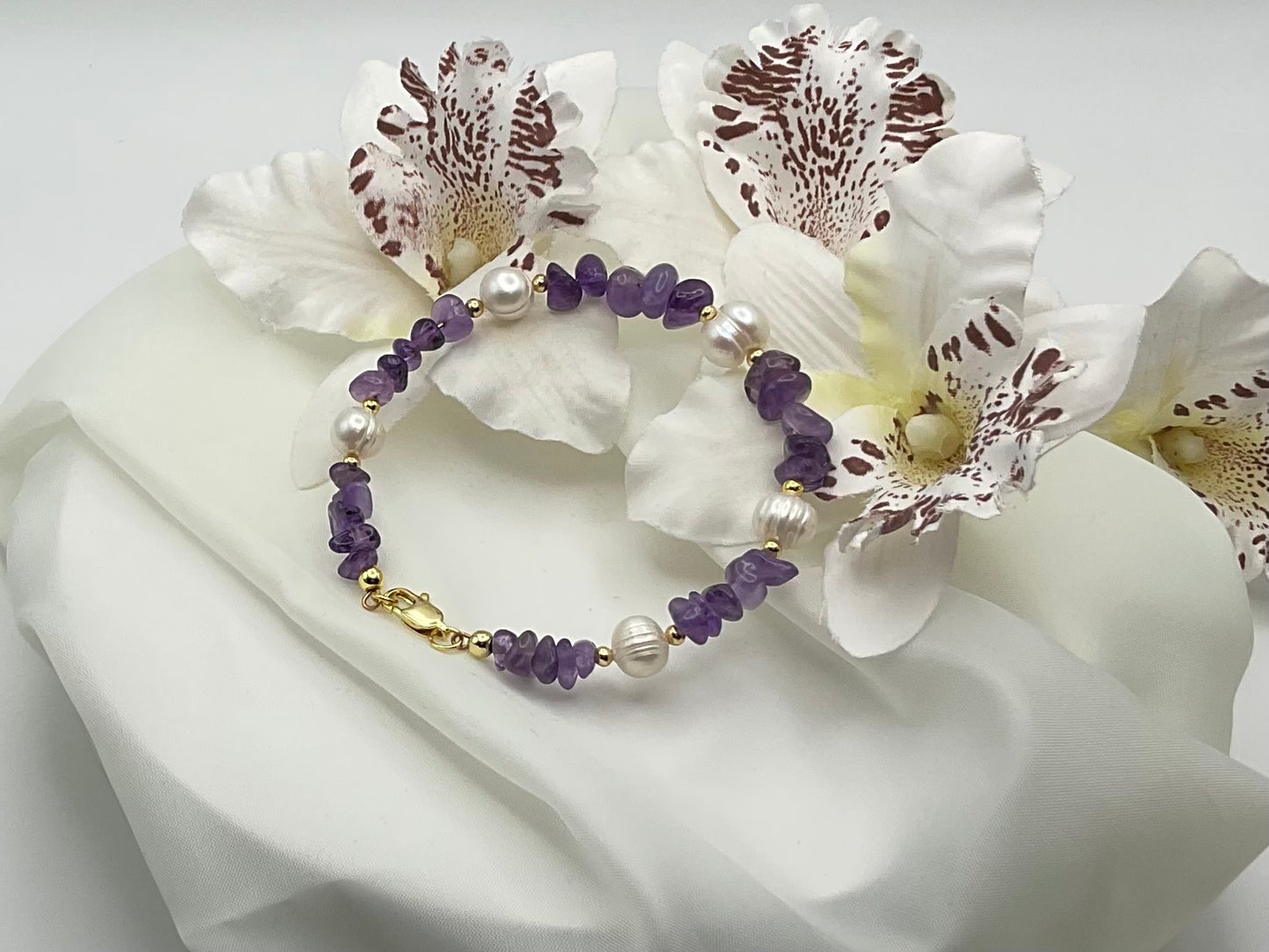 The Amethyst Grace Bangle