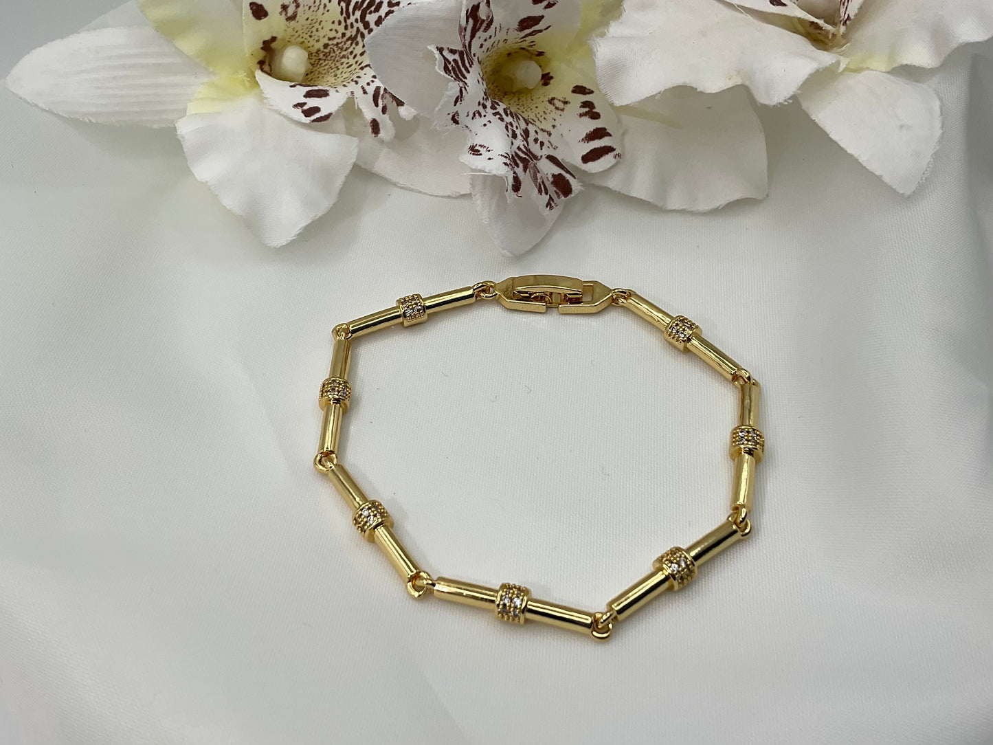 The Lumière Bamboo Cuff