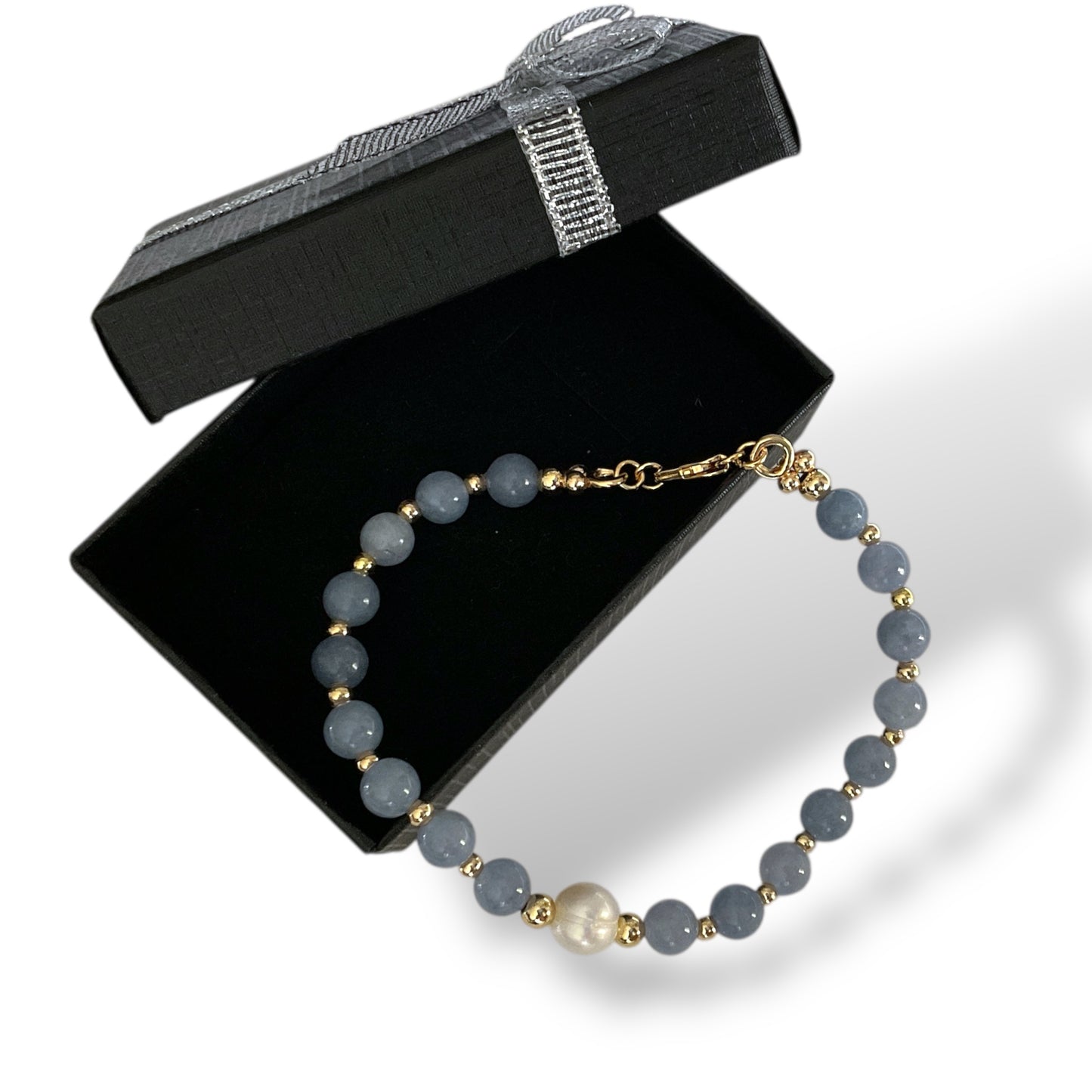 Soft Sky Pearl Bracelet
