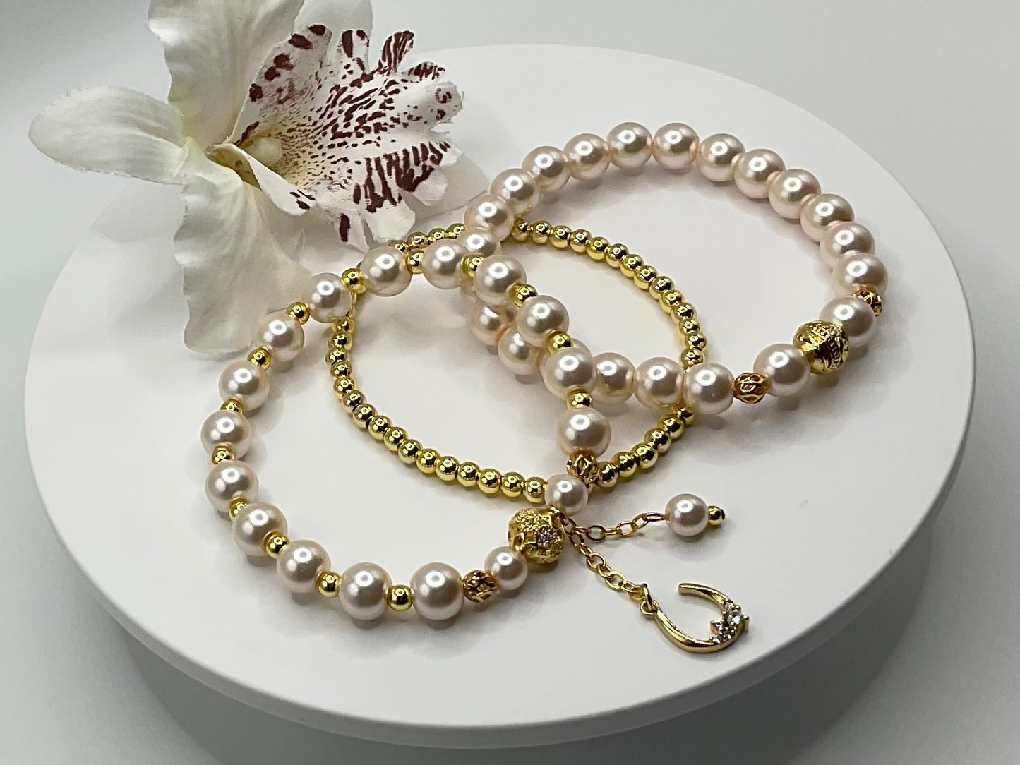 Stackable Bracelet Pearls & Charm Set.