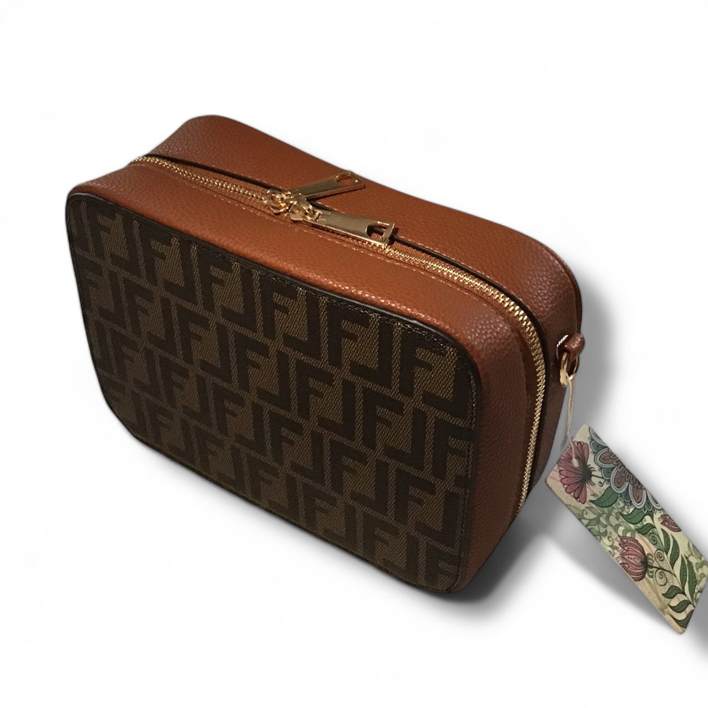 Frankie. Crossbody Box Bag