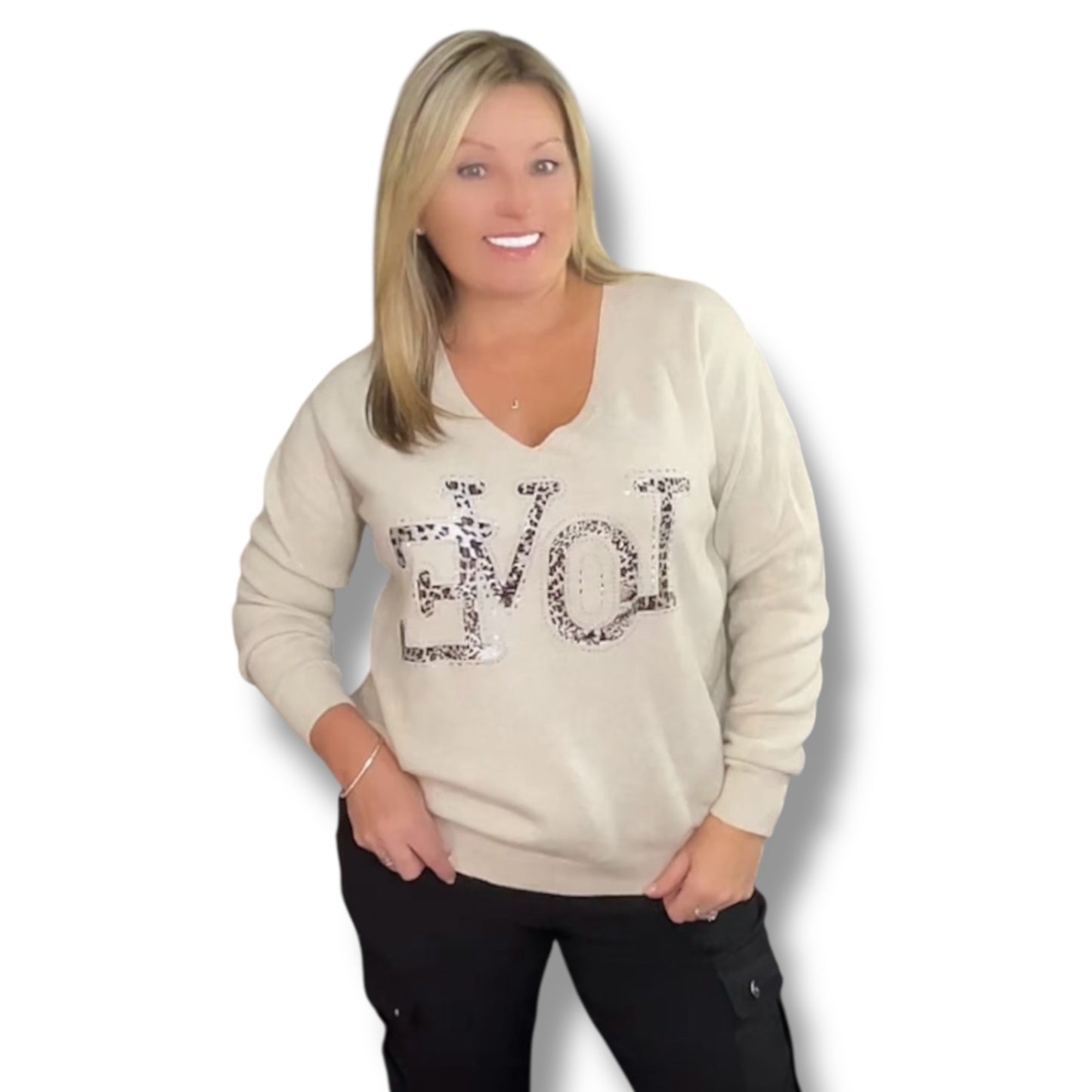 V-Neck LOVE Sweater (Alma)