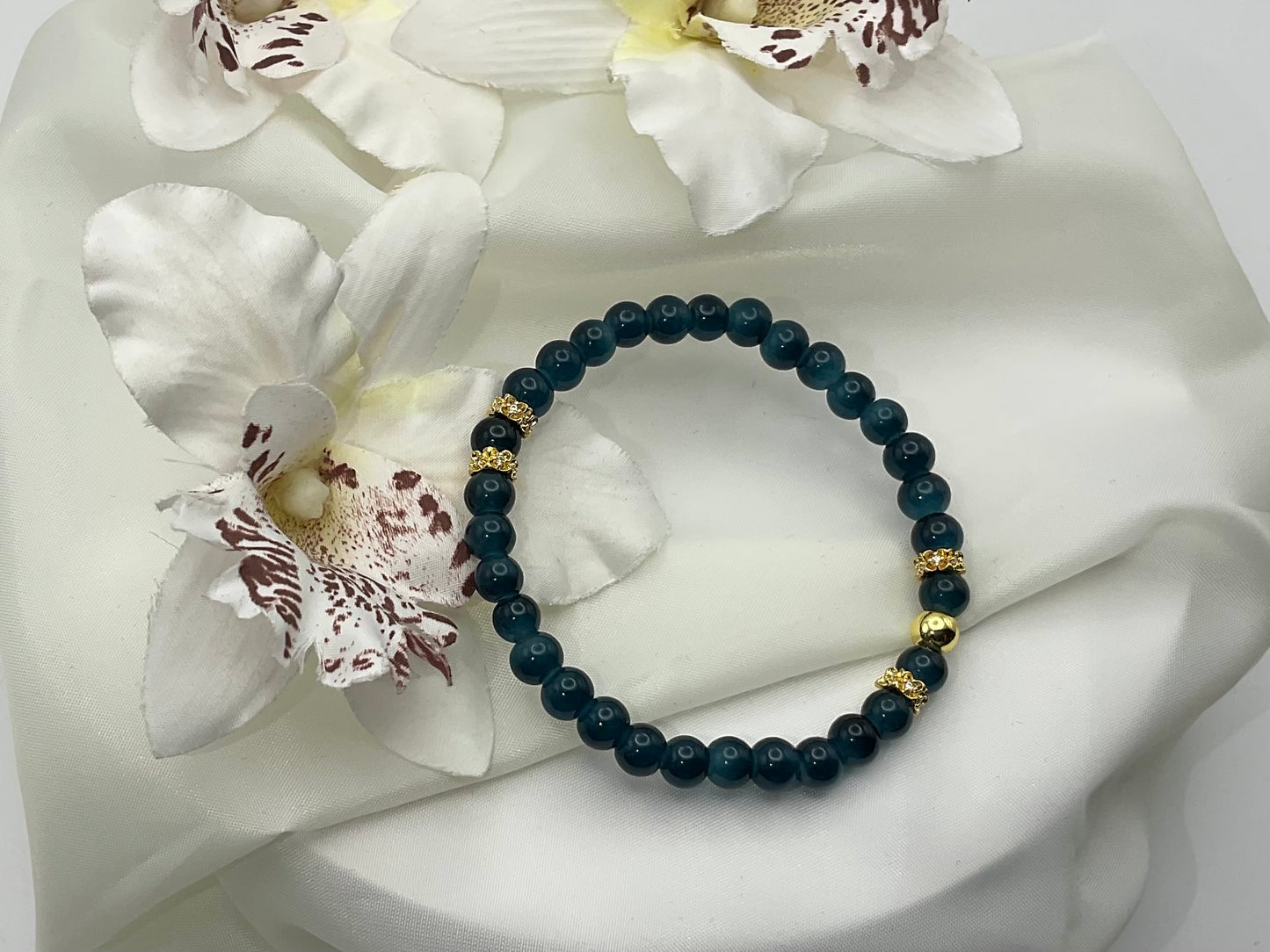 The Selene Stone Bracelet