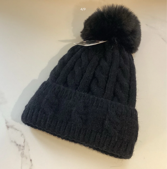Woolly PomPom Cable-Knit Fleece Lined Hat. (Aster)