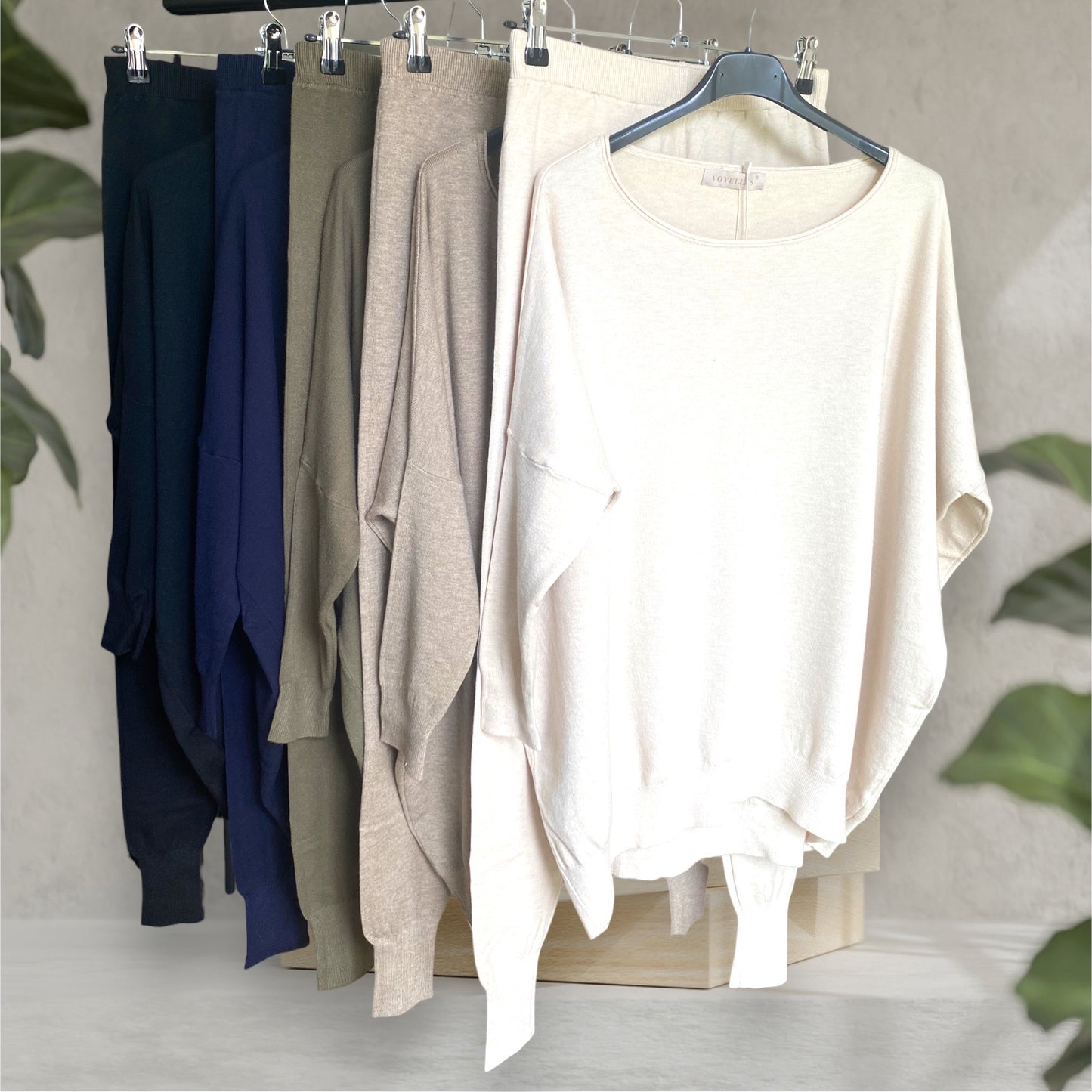 HOLLY. Super soft and cozy loungewear set