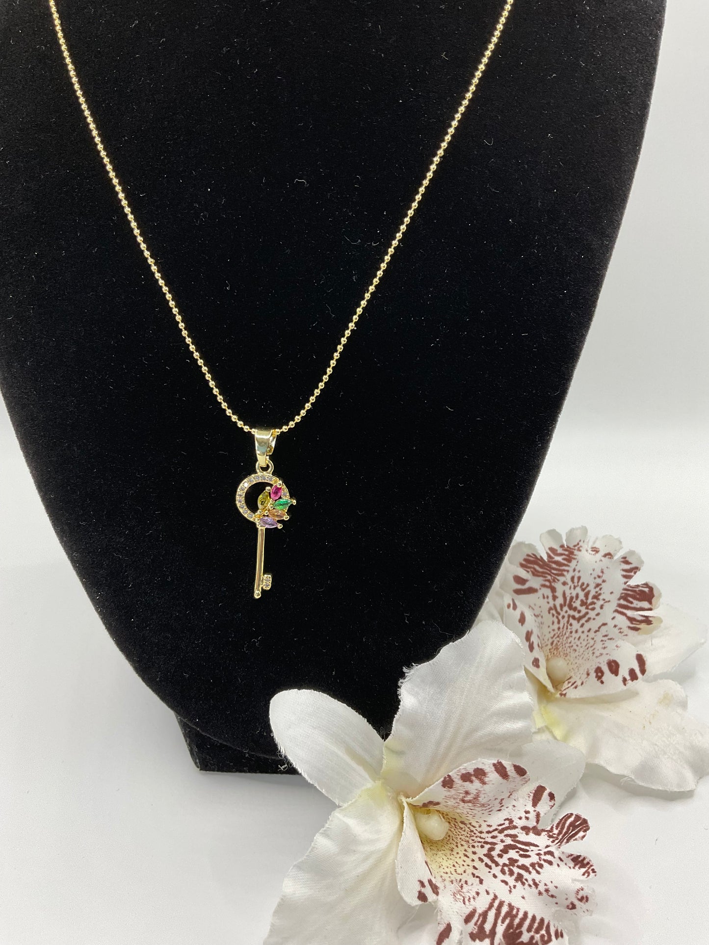 The Golden Key of Hope Necklace 🗝️✨