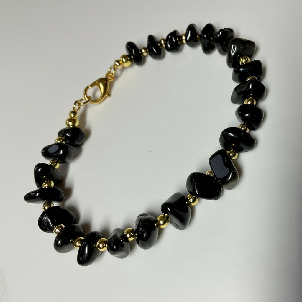 Black Onyx & Gold Plated Chip Bracelet – 19cm