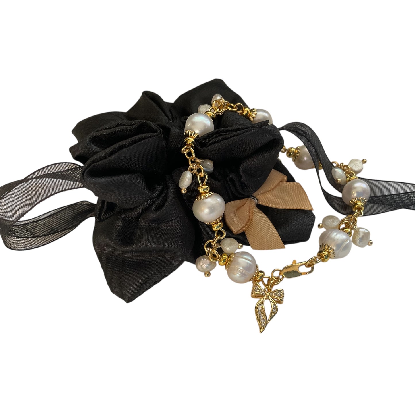 The Pearl Whisper Bow Bracelet
