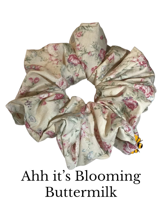 The Honey Scrunch Ahh it’s Blooming Buttermilk XL
