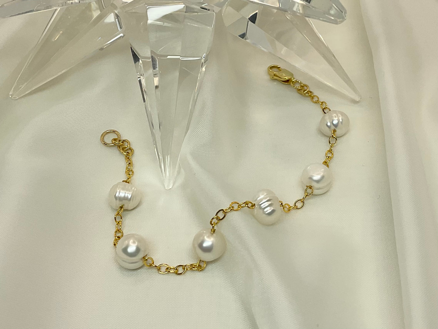 The Lea Pearl Bracelet