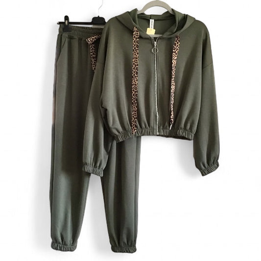 Tallulah. Ladies Joggers and Hoodie Jacket Co-Ord.