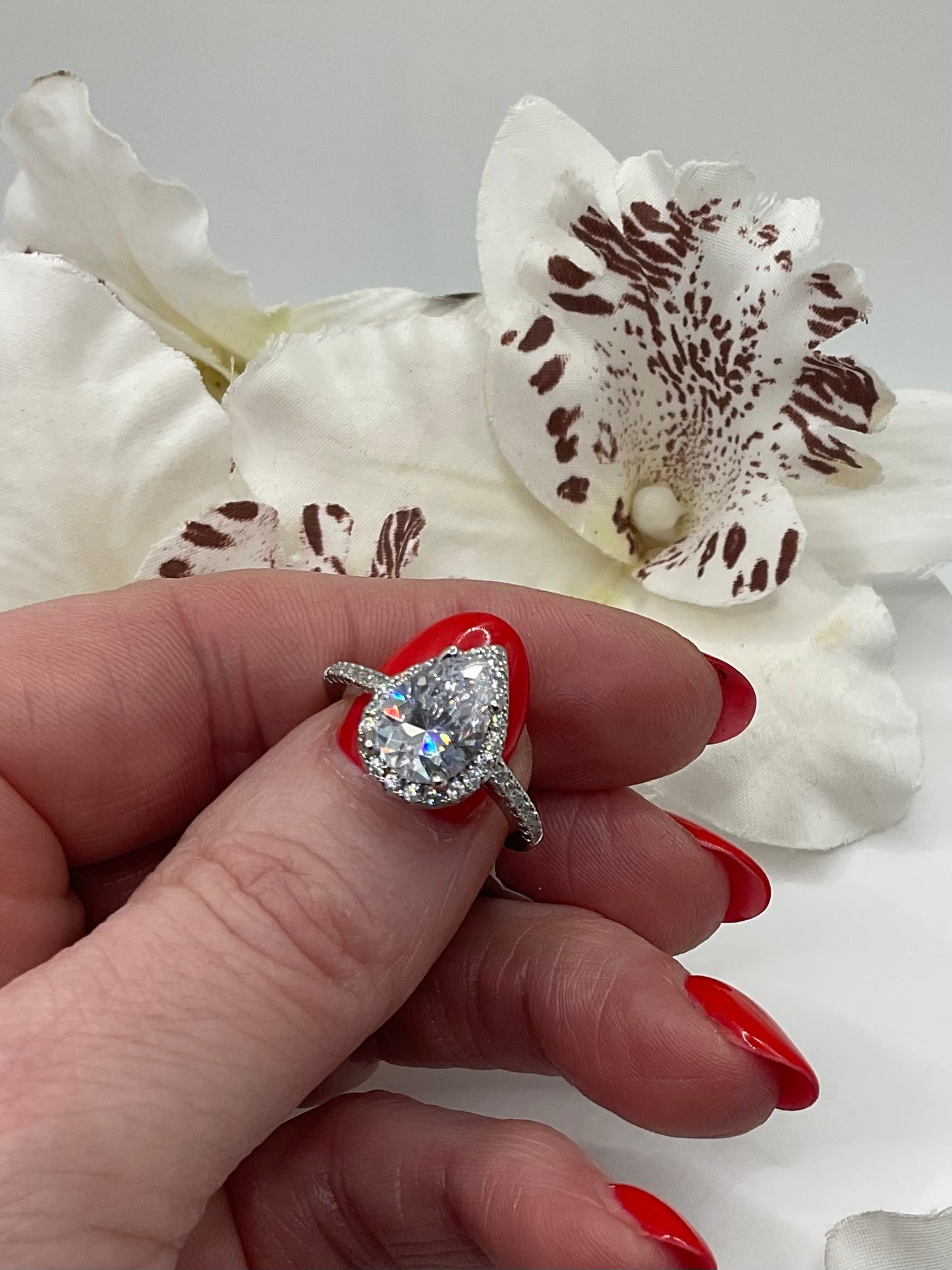 Pear Cubic Zirconia Ring ( Pink or Clear )