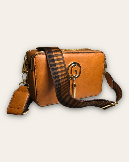 JEMMA. Cross body G bag.